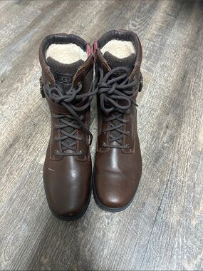 UGG Dark Brown Leather Lace-Up Shearling Ankle Boots